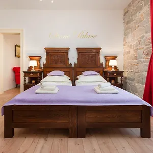 https://apartment-stone-palace.splithotels.org